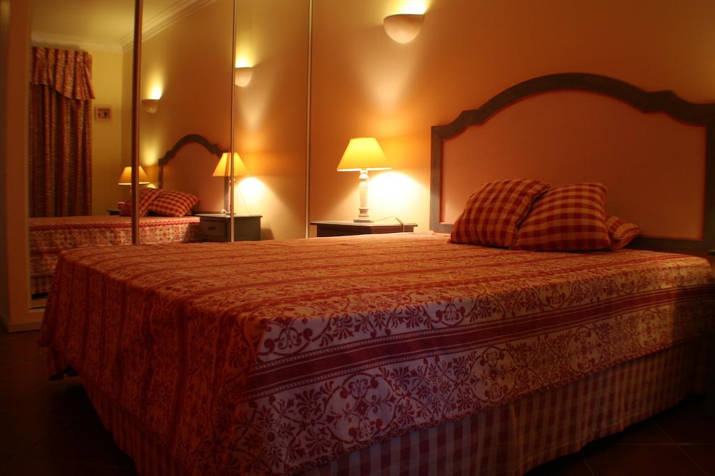 Estrela Do Vau Mariosilvat Apartment Portimao Room photo